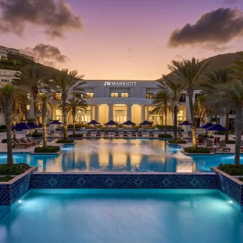 013_Pool_Evening_Bar_Rooftop_SXMDB_0C0A2080_1