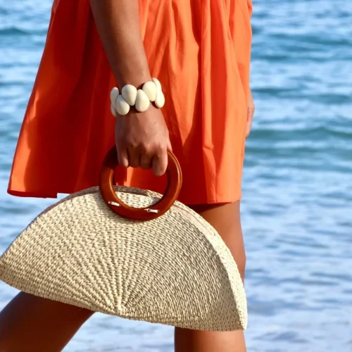 1762788713050023_1869672916