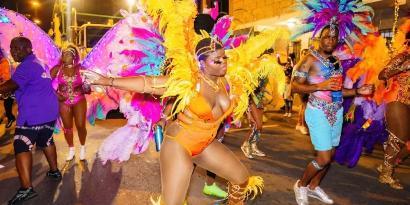 Carnaval-de-Saint-Martin-11A-1024x682