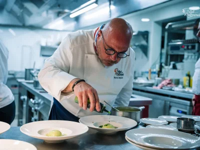 Four Hand Diner - Maison Mère-34