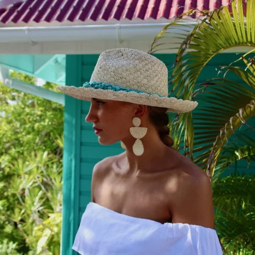 grande photo principale page de gauche