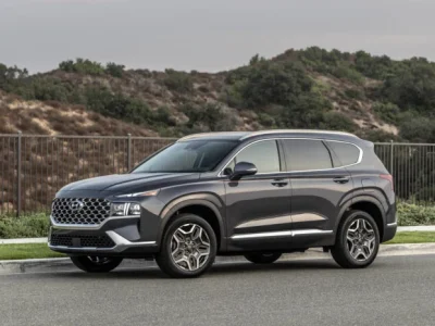 hyundai-santa-fe-700x466