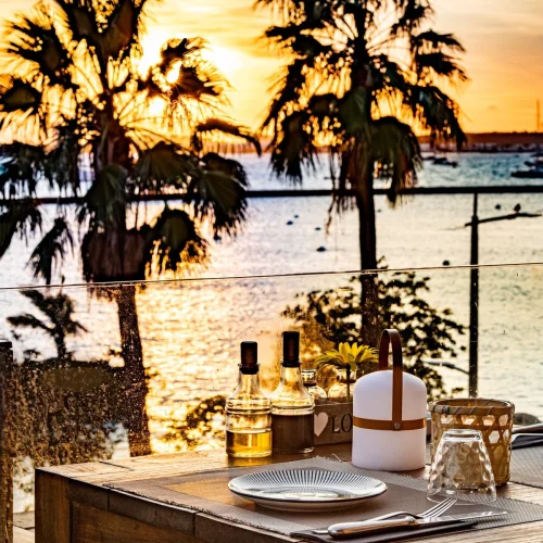 jawaa5eb20ng3c82rktbx5491742 (1)