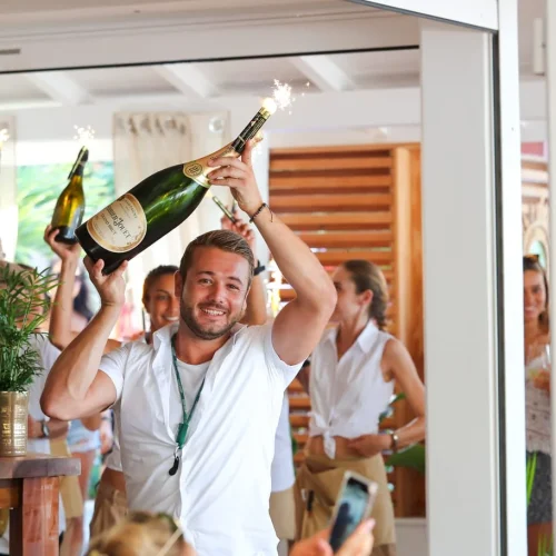 mhi52nvmap7uwpvcd6likftmoimk