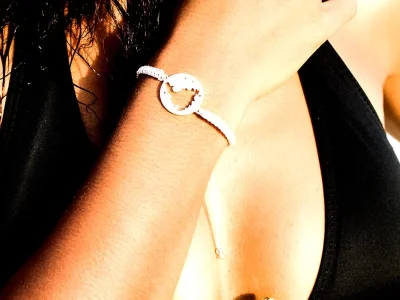 x4ueojjuf8ummp3go2evnya7ybn0 (1)